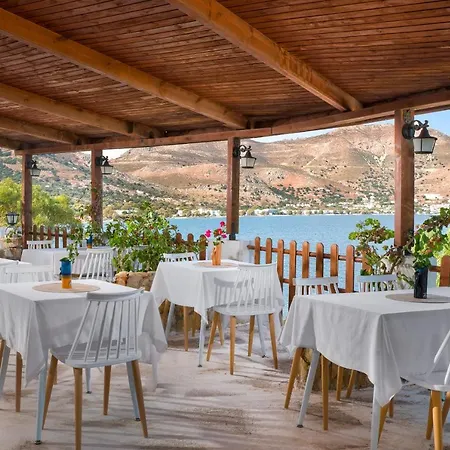 Marina 3* Livadia (Tilos)