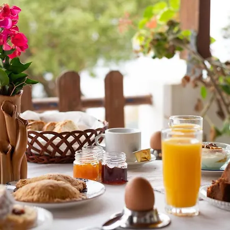 فندق مبيت وإفطار Marina 3*