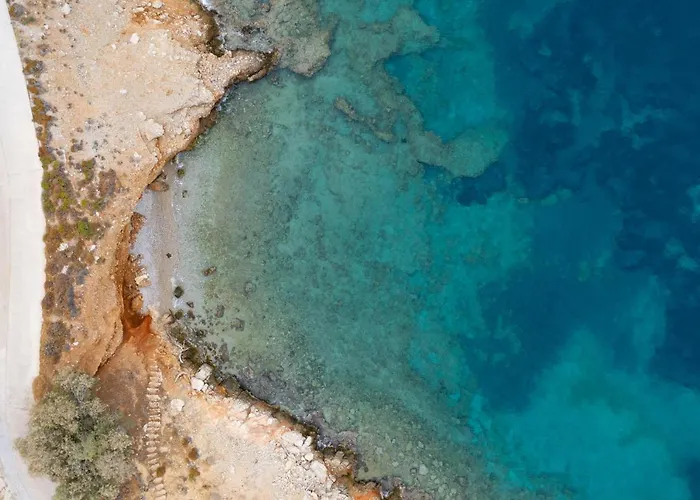 Marina 3* Livadia (Tilos)